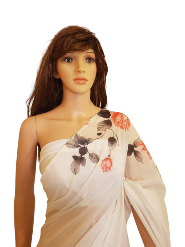 Rose Design white Saree - Image 4